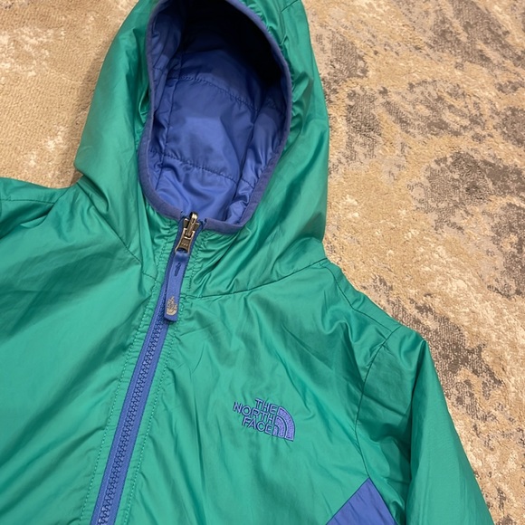 The North Face Girls Youth Jacket M 10/12 Reversible Quilted Hooded Full Zip - Picture 4 of 10